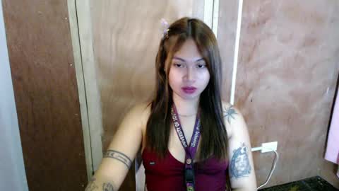 Snapshot of pinay_jenxx chatting on 06-12-26, 04:00 Jen online show from 06-12-26, 04:00