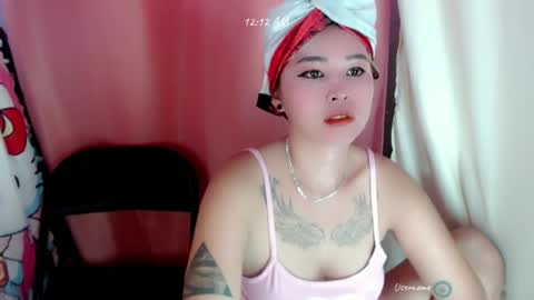 Snapshot of pinay_romancee chatting on 08-09-26, 04:17 pinay_romancee online show from 08-09-26, 04:17