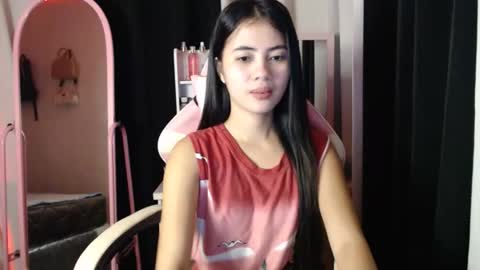 Snapshot of pinay_sharmelyn chatting on 05-15-26, 01:07 sharmelynbebe online show from 05-15-26, 01:07