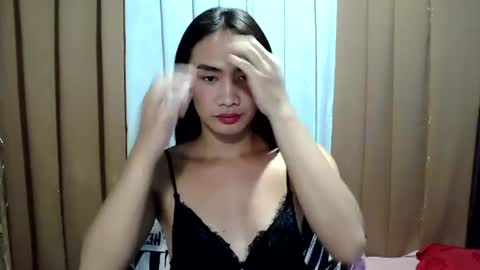 Snapshot of pinaycutie_jilian chatting on 07-17-26, 11:06 jilian online show from 07-17-26, 11:06