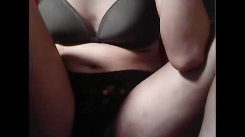 Nica online show from 10-18-25, 03:42