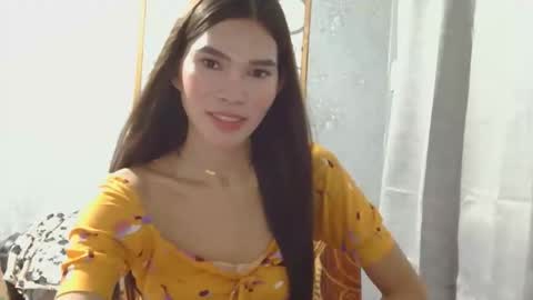 Snapshot of pinayjessaxxx chatting on 04-26-26, 02:15 pinayjessaxxx online show from 04-26-26, 02:15