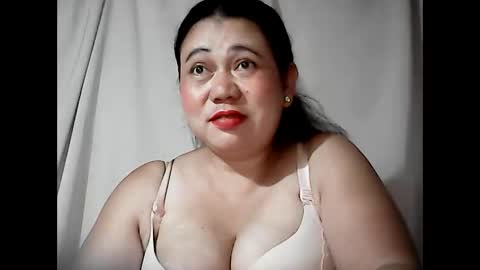 pinaymama12345 online show from 05-27-26, 10:29