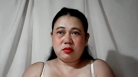 pinaymama12345 online show from 06-12-26, 10:19