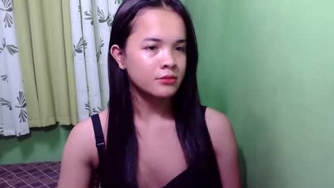 pinaymorena_rhowe online show from 12-06-24, 04:36
