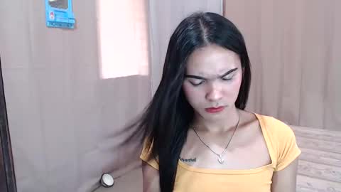 Snapshot of pinaysweatwetlover69 chatting on 02-18-25, 07:10 celistina Crwford online show from 02-18-25, 07:10