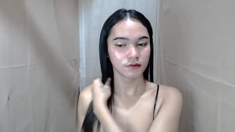 Snapshot of pinaysweatwetlover69 chatting on 11-21-25, 10:52 celistina Crwford online show from 11-21-25, 10:52