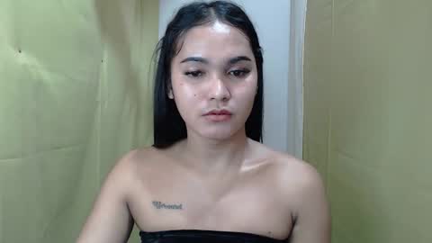 Snapshot of pinaysweatwetlover69 chatting on 05-25-26, 12:27 celistina Crwford online show from 05-25-26, 12:27
