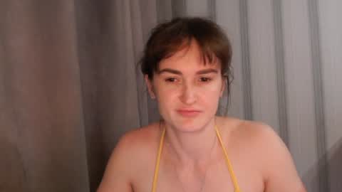 Snapshot of pineapple__mood chatting on 07-11-26, 10:07 online show from 07-11-26, 10:07