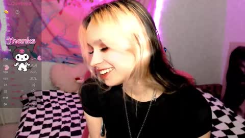 Snapshot of pineapple_dope chatting on 10-30-25, 09:04 Nancy online show from 10-30-25, 09:04