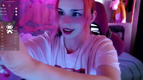 Snapshot of pineapple_dope chatting on 04-20-26, 03:26 Nancy online show from 04-20-26, 03:26