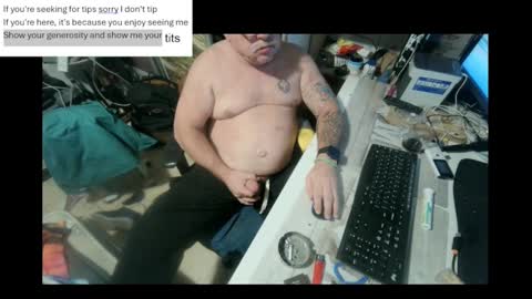 pini_z online show from 01-17-25, 05:30