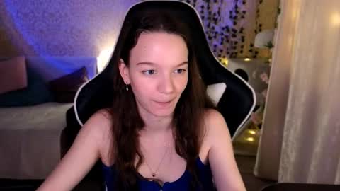 Snapshot of pink__sun chatting on 03-07-26, 04:48 Stephanie online show from 03-07-26, 04:48