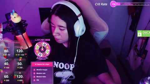 Snapshot of pink_girl0n chatting on 12-25-24, 07:46 Kitty online show from 12-25-24, 07:46