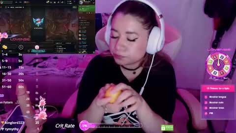 Snapshot of pink_girl0n chatting on 02-18-25, 04:26 Kitty online show from 02-18-25, 04:26