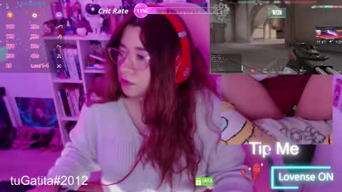 Snapshot of pink_girl0n chatting on 09-29-25, 03:33 Kitty online show from 09-29-25, 03:33