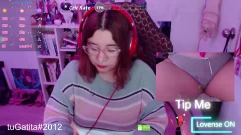 Snapshot of pink_girl0n chatting on 10-06-25, 09:56 Kitty online show from 10-06-25, 09:56