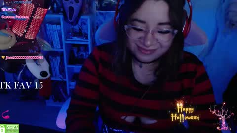 Snapshot of pink_girl0n chatting on 11-01-25, 12:01 Kitty online show from 11-01-25, 12:01