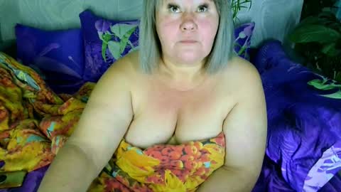 Snapshot of pink_light chatting on 10-14-25, 01:50 Tatyana online show from 10-14-25, 01:50