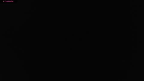 Snapshot of pink_love_25 chatting on 10-20-25, 03:51 pink_love_25 online show from 10-20-25, 03:51