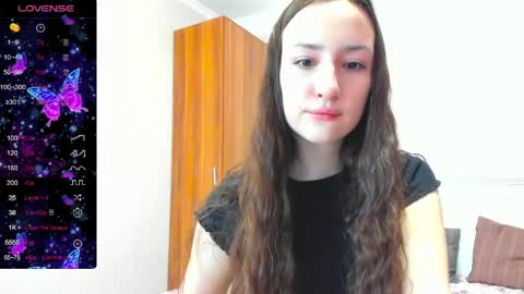 pink_soda33 online show from 05-23-26, 06:18