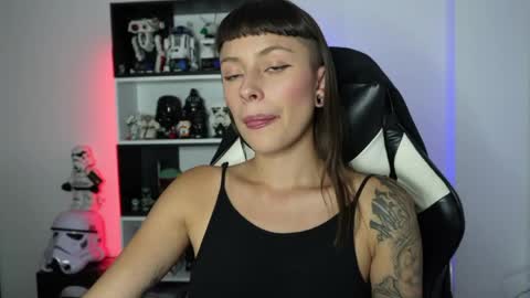 Emily online show from 03-26-26, 11:54