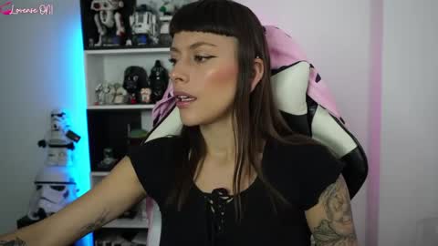Emily online show from 05-19-26, 03:40
