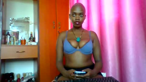 Snapshot of pinkdomina01 chatting on 06-26-26, 09:25 pinkdomina01 online show from 06-26-26, 09:25