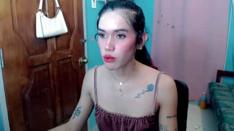Cherry online show from 06-19-26, 04:39