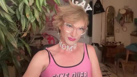Snapshot of pinkfag chatting on 07-03-26, 03:07 pinkfag online show from 07-03-26, 03:07