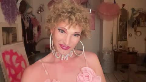 Snapshot of pinkfag chatting on 07-30-26, 02:38 pinkfag online show from 07-30-26, 02:38