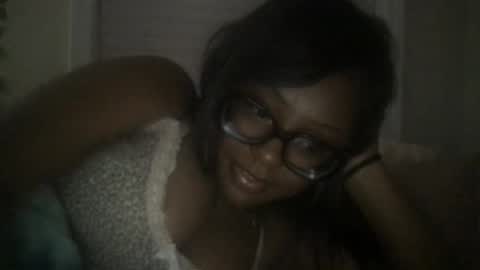 pinkgirlyyy online show from 05-13-26, 03:37