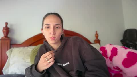 Snapshot of pinkilola chatting on 05-29-26, 04:49 Pinkilola online show from 05-29-26, 04:49