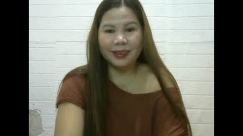 Snapshot of pinkishpusiemom18 chatting on 02-17-25, 09:30 pinkishpusiemom18 online show from 02-17-25, 09:30