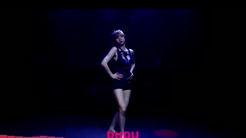 Snapshot of pinklady_dudu chatting on 10-11-25, 12:15 pinklady_dudu online show from 10-11-25, 12:15