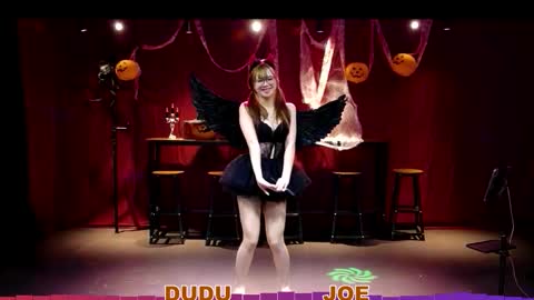 Snapshot of pinklady_dudu chatting on 10-31-25, 06:25 pinklady_dudu online show from 10-31-25, 06:25