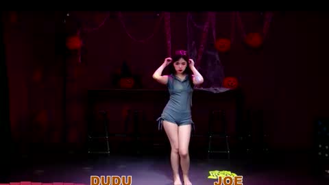 Snapshot of pinklady_dudu chatting on 11-05-25, 12:05 pinklady_dudu online show from 11-05-25, 12:05