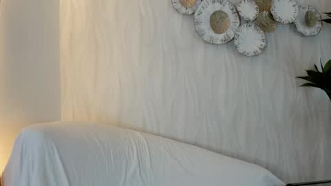 Snapshot of pinkmoon30 chatting on 02-09-26, 11:36 pinkmoon30 online show from 02-09-26, 11:36