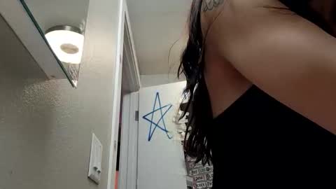 Snapshot of pinkpulseglobal chatting on 11-02-25, 02:36 pinkpulseglobal online show from 11-02-25, 02:36