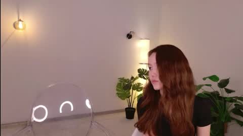 Li long hair and Rude short hair online show from 04-09-26, 05:51