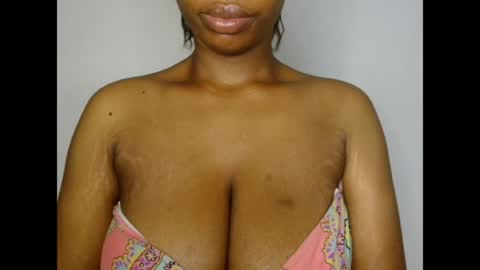 Snapshot of pinkxsugar chatting on 07-20-26, 05:33 pinkxsugar online show from 07-20-26, 05:33