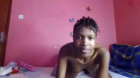 Snapshot of pinky_cockoo chatting on 02-19-26, 08:43 pinky_cockoo online show from 02-19-26, 08:43