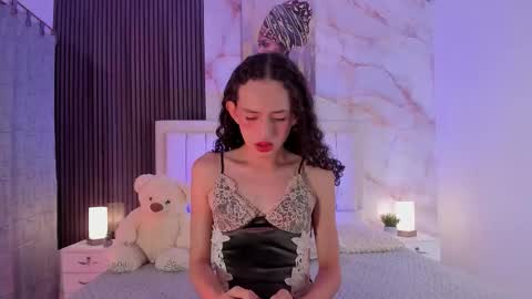 Peachy online show from 09-11-25, 03:39