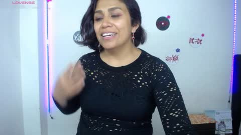 VIOLETA LOPEZ online show from 07-06-26, 12:51