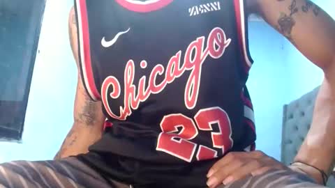 Snapshot of pinocho__ chatting on 04-01-26, 06:47 pinocho__ online show from 04-01-26, 06:47