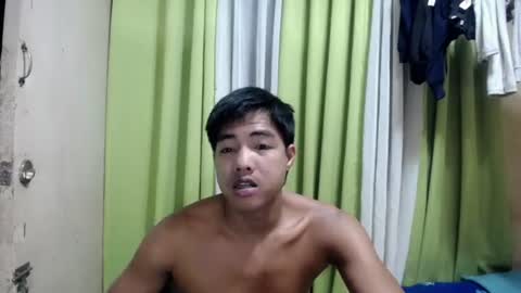 Snapshot of pinoy_brix chatting on 06-18-26, 06:34 pinoy_brix online show from 06-18-26, 06:34