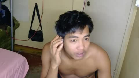 Snapshot of pinoy_brix chatting on 06-27-26, 10:37 pinoy_brix online show from 06-27-26, 10:37