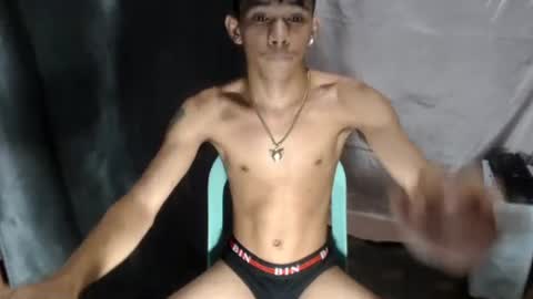 Snapshot of pinoy_oyd69 chatting on 05-27-26, 02:58 pinoy_oyd69 online show from 05-27-26, 02:58