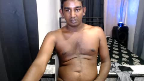 Snapshot of pinoybbc_xx chatting on 07-13-26, 07:22 rayvienn online show from 07-13-26, 07:22