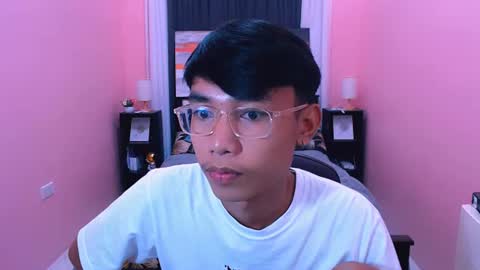 Snapshot of pinoydaksstream chatting on 06-11-26, 02:59 pinoydaksstream online show from 06-11-26, 02:59